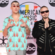 Image for article titled Statement Suits, Plush Pinks, and a Lotta Gowns on the American Music Awards Red Carpet